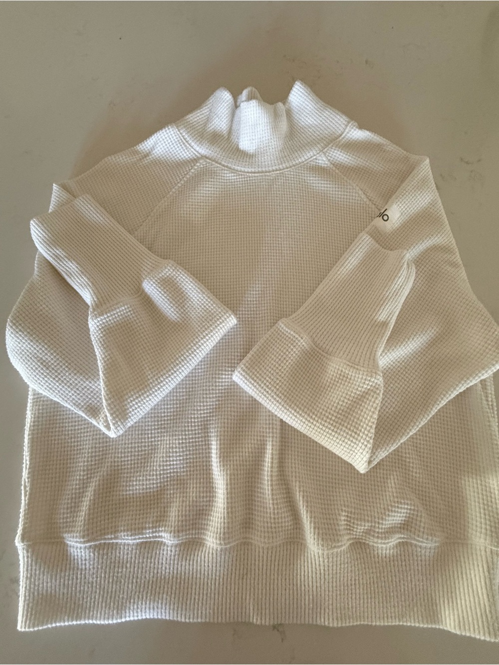 Alo Yoga Waffle Weekend Escape Mock Neck Long Sleeve; Ivory